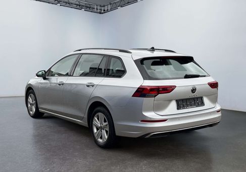 Volkswagen Golf, 2022 3
