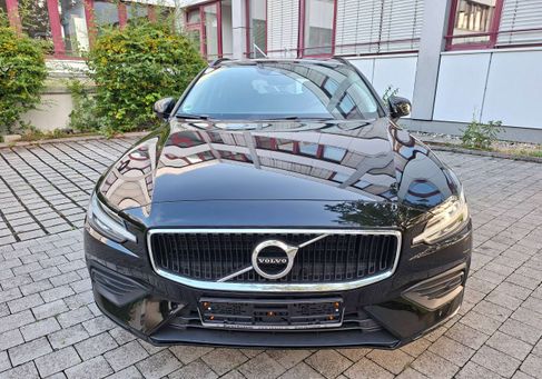 Volvo V60, 2022