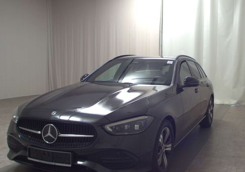 Mercedes-Benz C 220, 2023