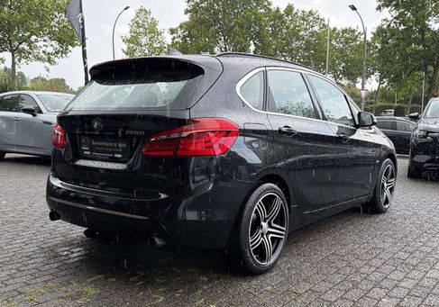 BMW 220, 2018 3