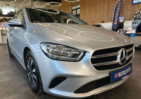 Mercedes-Benz B 200, 2021