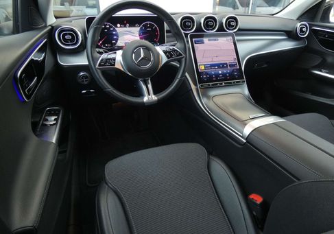 Mercedes-Benz C 220, 2022