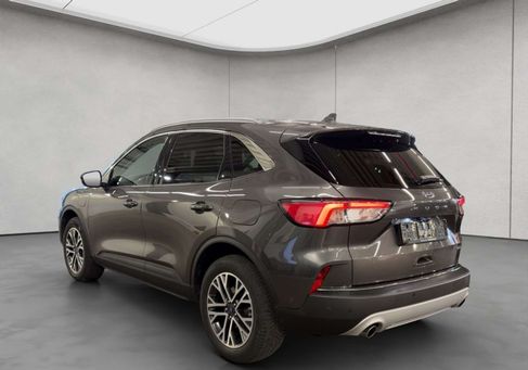 Ford Kuga, 2022