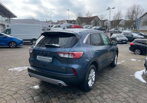 Ford Kuga, 2022