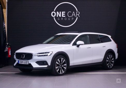 Volvo V60 Cross Country, 2022