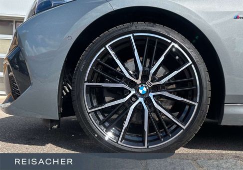 BMW 220, 2023 3