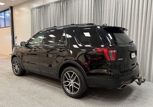 Ford Explorer, 2016