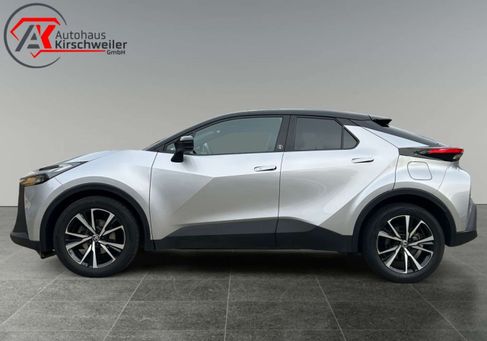 Toyota C-HR, 2024