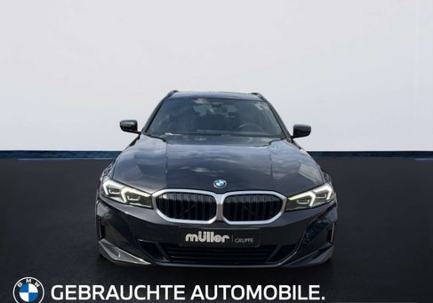 BMW 330, 2023