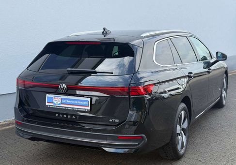 Volkswagen Passat Variant, 2024 3