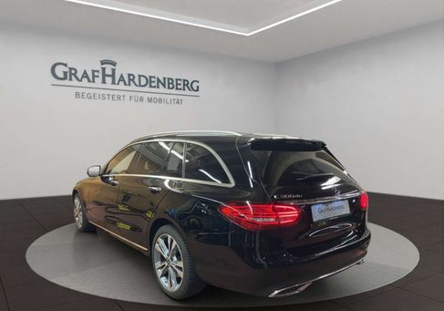 Mercedes-Benz C 300, 2019 3