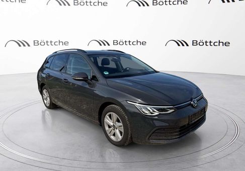 Volkswagen Golf, 2023 3