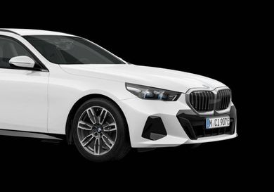 BMW 530, 2026