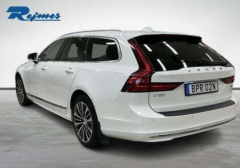 Volvo V90, 2025