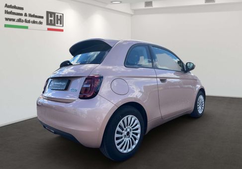 Fiat 500, 2023