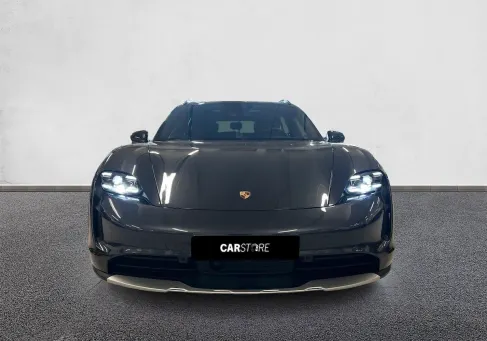 Porsche Taycan, 2022