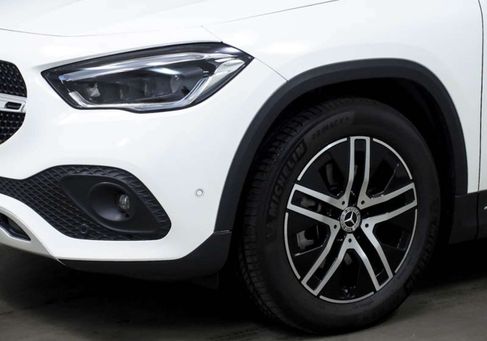 Mercedes-Benz GLA 220, 2019 2