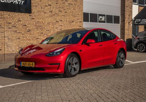 Tesla Model 3, 2021 2