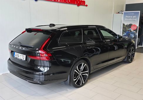 Volvo V90, 2021 3