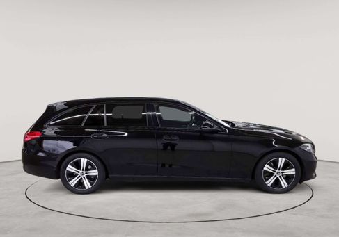 Mercedes-Benz C 220, 2023
