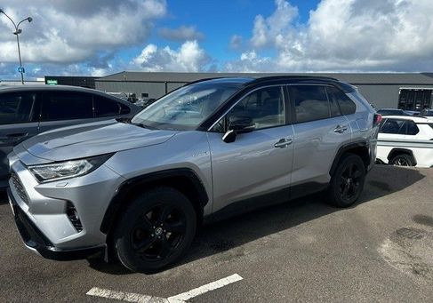 Toyota RAV 4, 2020 2