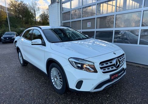 Mercedes-Benz GLA 200, 2019