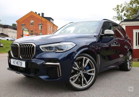 BMW X5 M50, 2022