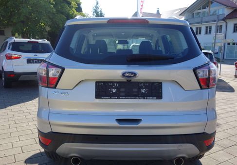 Ford Kuga, 2019