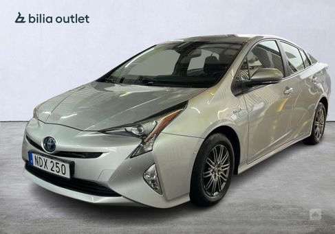 Toyota Prius, 2016