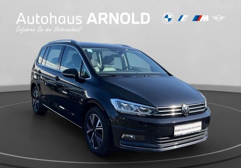 Volkswagen Touran, 2022 3