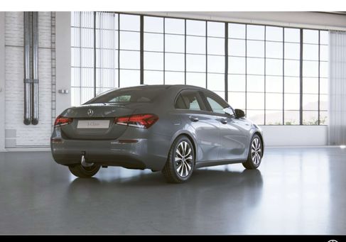 Mercedes-Benz A 250, 2021