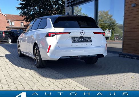 Opel Astra, 2025
