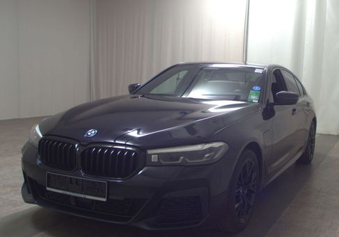 BMW 545, 2022