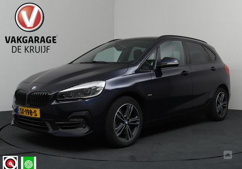 BMW 218 Active Tourer, 2018