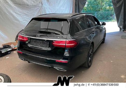 Mercedes-Benz E 300, 2021 2