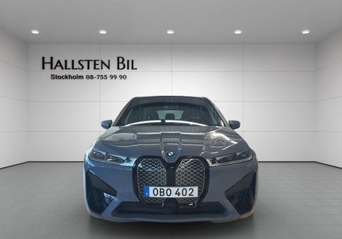 BMW iX, 2022
