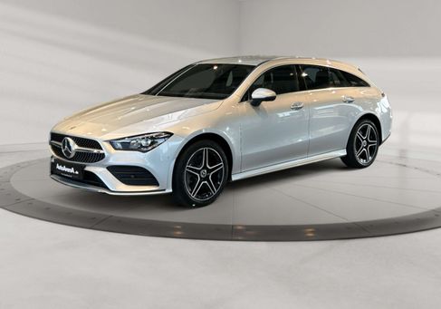 Mercedes-Benz CLA 250, 2022