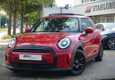 MINI ONE, 2022