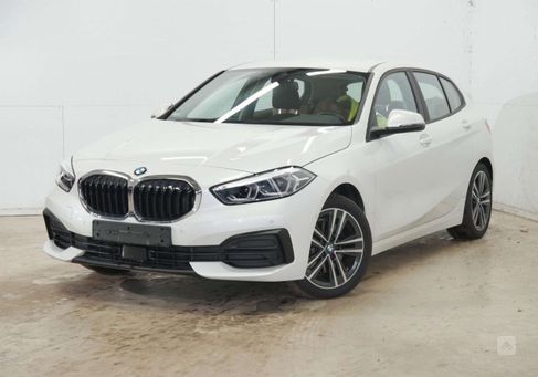 BMW 118, 2023