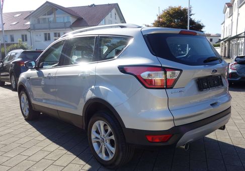 Ford Kuga, 2019