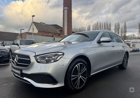 Mercedes-Benz E 220, 2021