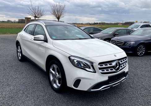 Mercedes-Benz GLA 180, 2017