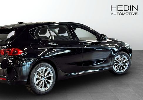 BMW 120, 2026