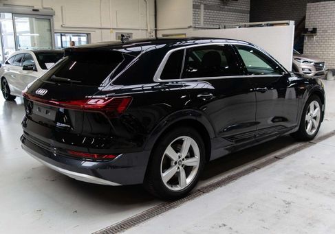 Audi e-tron, 2019 3