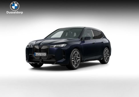 BMW iX, 2025