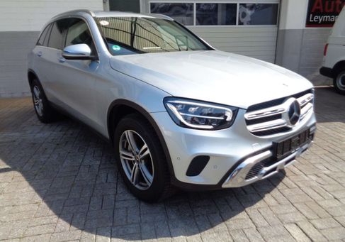 Mercedes-Benz GLC 300, 2022