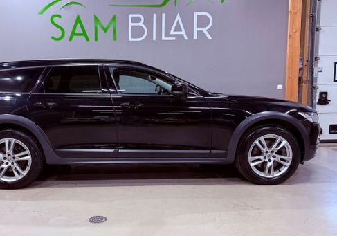 Volvo V90 Cross Country, 2018