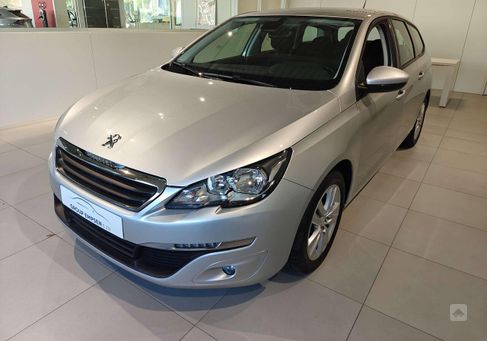 Peugeot 308, 2015