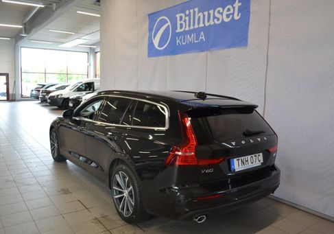 Volvo V60, 2022 3
