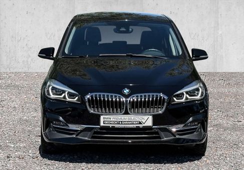 BMW 218, 2020 3
